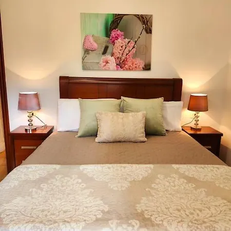 Duplex Rua Sol - Netflix * Laxe